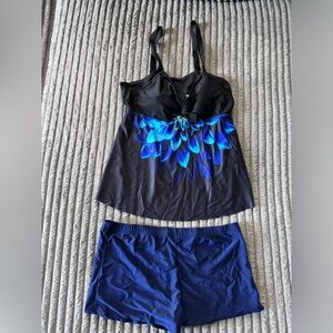 Women’s swimsuit never worn